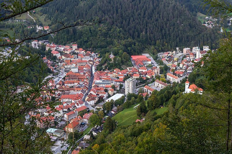 100 hišk za 100 let mestnih pravic Tržiča
